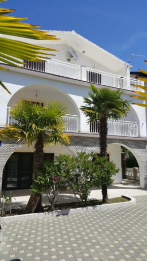 Отель Apartments Skelin  Водице